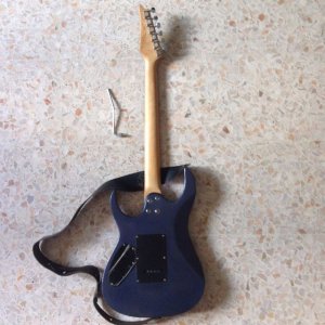d30_ibanez_rg_electric_solid_body_w_jem_jr_headstock_1433350029_888ae456.jpg