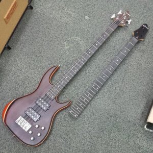 guson_eb134n_active_bass__used_1438409157_6ed223fe.jpg