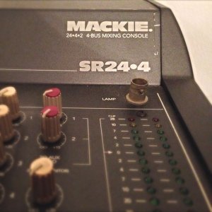 mackie_sr244_mixer_1436242027_fe03ffde.jpg