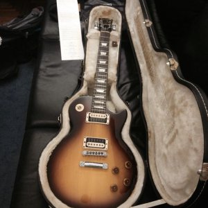 candy les paul.jpg candy les paul.jpg