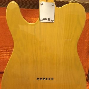 fender_avri_52_telecaster_us_1441108687_8a552202.jpg