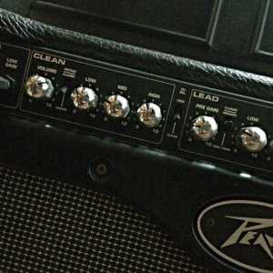 pevey_bandit_112_guitar_amp_amplifier_1443218948_0fc4b760.jpg