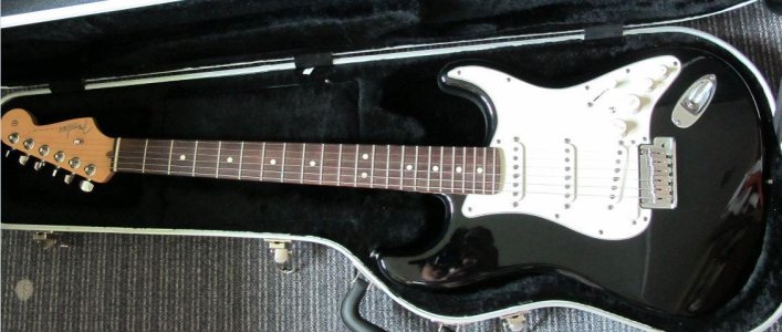 Fender VG Strat.jpg Fender VG Strat.jpg