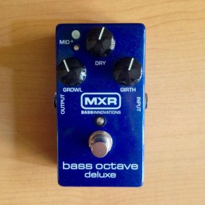 mxr_bass_octave_deluxe_1445318000_bd0ac612.jpg