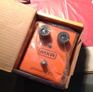 mxr_phase100_1445822414_610e1b6f.jpg mxr_phase100_1445822414_610e1b6f.jpg