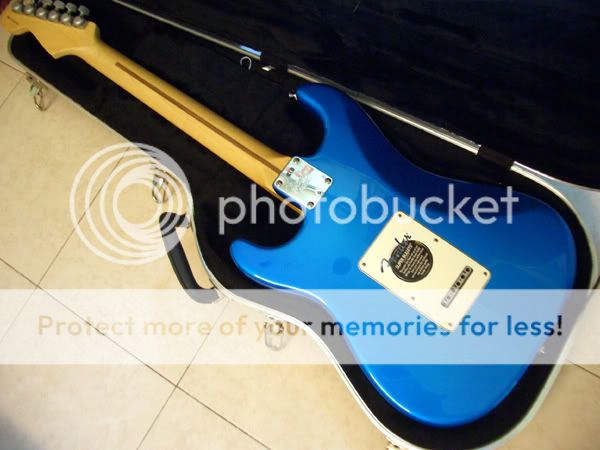 FenderBlue03.jpg