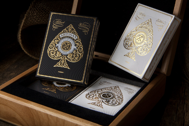 artisan-playing-cards-wood-box-set-L-qdQ7ru.png