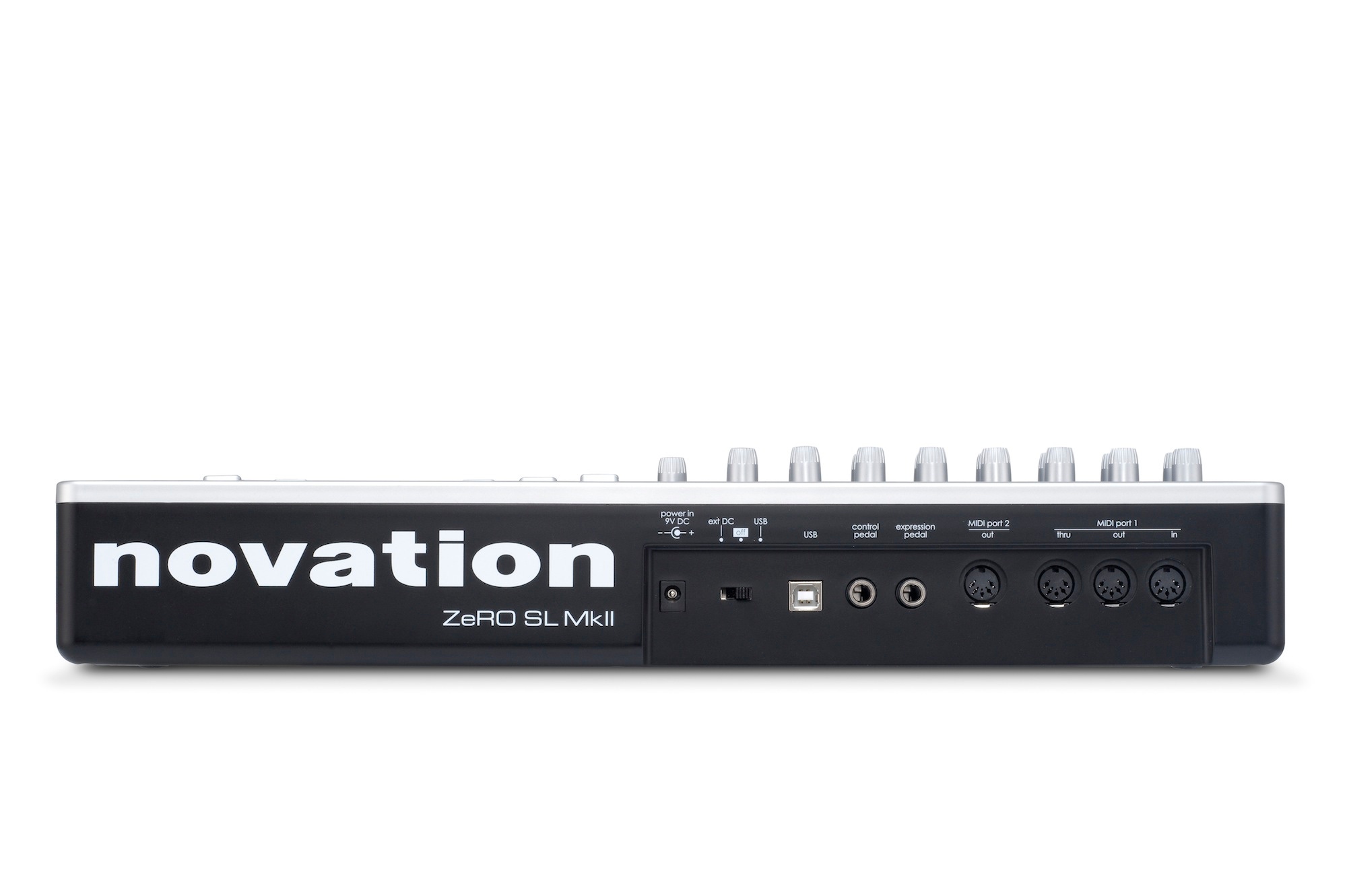 novation_zeroslmkii_2.jpg