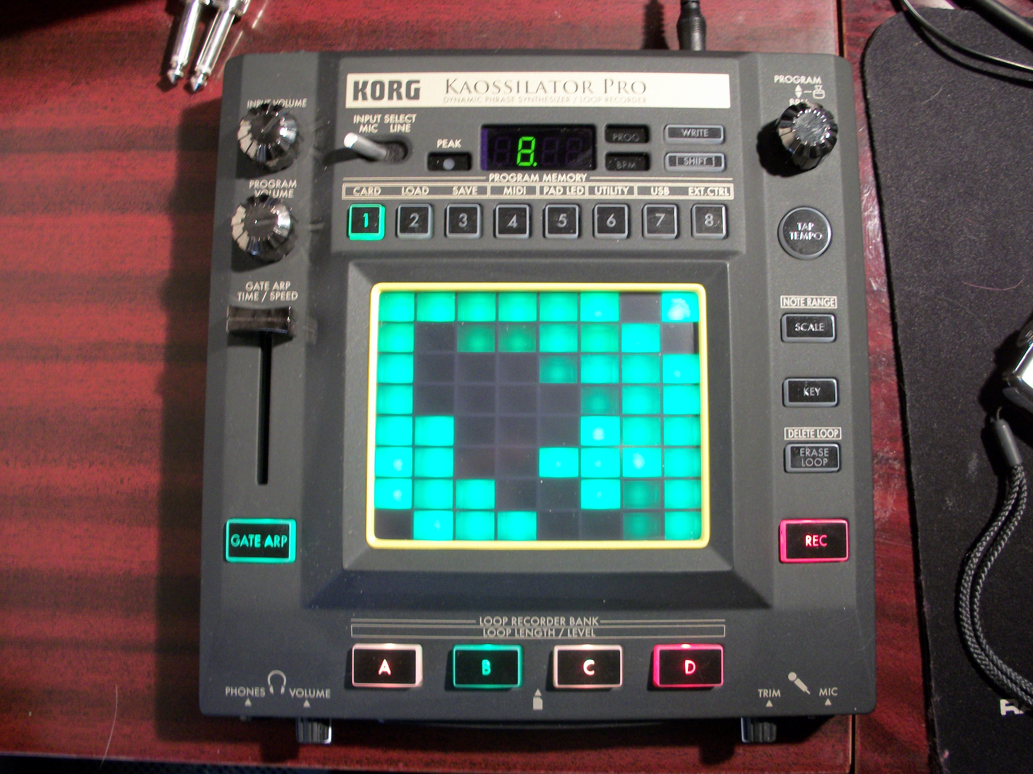 korg-kaossilator-pro-377623.jpg