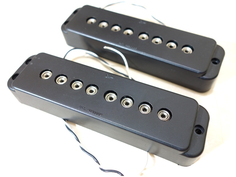 gl-single-magnetic-field-design-bass-pickup-set.JPG