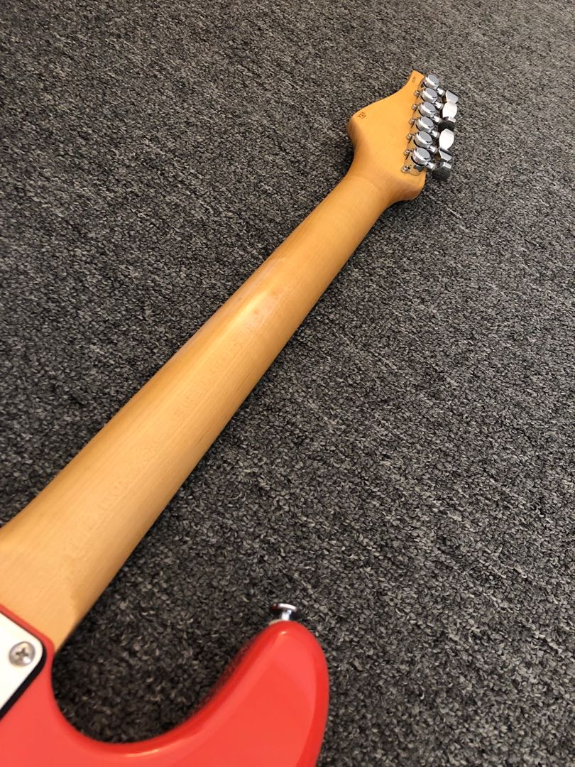 suhr_classic_pro__fiesta_red_1564451267_cd760f62.jpg